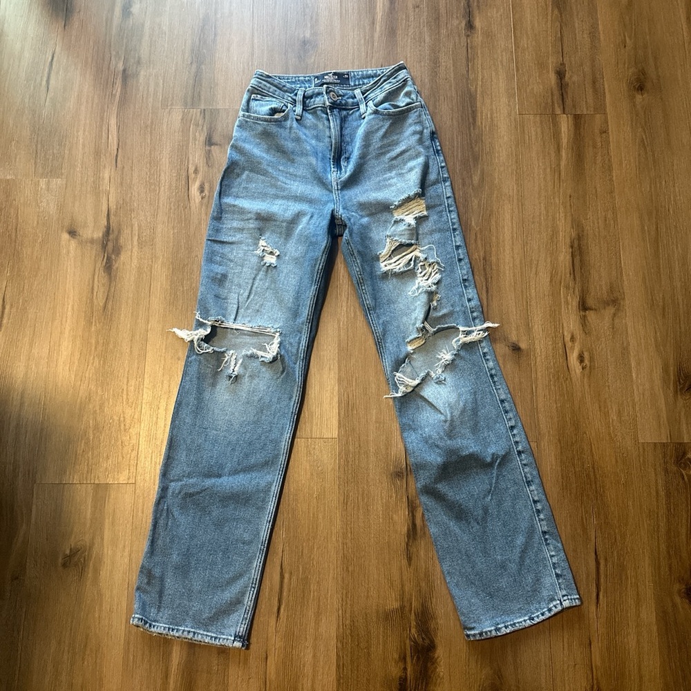 Hollister Light Blue Distressed Vintage High-Rise Dad Jean
